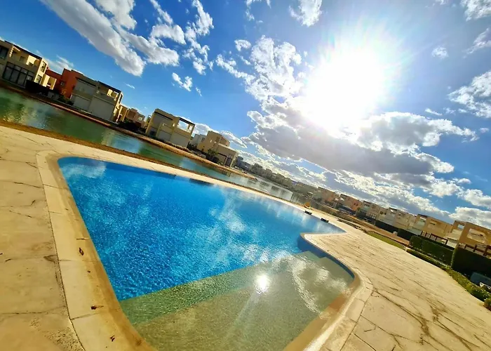 Elgouna, Tawila Island